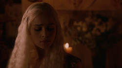 extant_GameOfThrones_2x05-TheGhostOfHarrenhal_5453