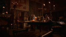 extant_GameOfThrones_2x05-TheGhostOfHarrenhal_5466