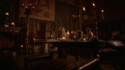 extant_GameOfThrones_2x05-TheGhostOfHarrenhal_5467