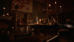 extant_GameOfThrones_2x05-TheGhostOfHarrenhal_5468