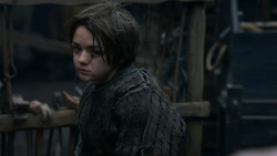 extant_GameOfThrones_2x05-TheGhostOfHarrenhal_5482