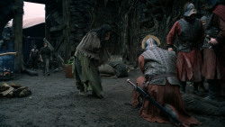 extant_GameOfThrones_2x05-TheGhostOfHarrenhal_5543