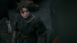 extant_GameOfThrones_2x05-TheGhostOfHarrenhal_5574