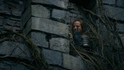 extant_GameOfThrones_2x05-TheGhostOfHarrenhal_5579
