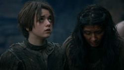 extant_GameOfThrones_2x05-TheGhostOfHarrenhal_5586