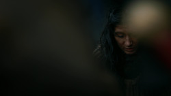 extant_GameOfThrones_2x05-TheGhostOfHarrenhal_5589