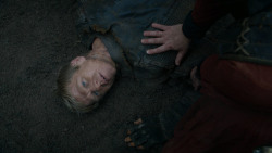 extant_GameOfThrones_2x05-TheGhostOfHarrenhal_5592