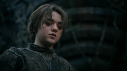 extant_GameOfThrones_2x05-TheGhostOfHarrenhal_5595