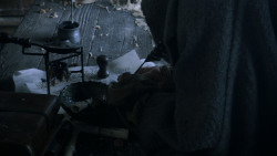 extant_GameOfThrones_2x06-TheOldGodsAndTheNew_0026
