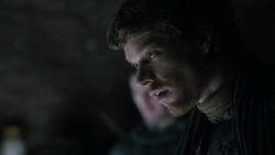 extant_GameOfThrones_2x06-TheOldGodsAndTheNew_0107