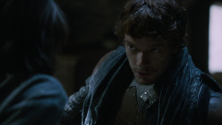 extant_GameOfThrones_2x06-TheOldGodsAndTheNew_0208