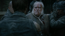 extant_GameOfThrones_2x06-TheOldGodsAndTheNew_0539