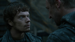 extant_GameOfThrones_2x06-TheOldGodsAndTheNew_0649