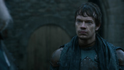 extant_GameOfThrones_2x06-TheOldGodsAndTheNew_0783