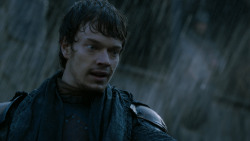 extant_GameOfThrones_2x06-TheOldGodsAndTheNew_0825