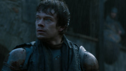 extant_GameOfThrones_2x06-TheOldGodsAndTheNew_0886