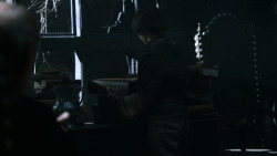 extant_GameOfThrones_2x06-TheOldGodsAndTheNew_1239