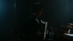 extant_GameOfThrones_2x06-TheOldGodsAndTheNew_1370