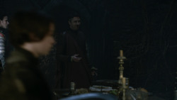 extant_GameOfThrones_2x06-TheOldGodsAndTheNew_1415