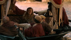 extant_GameOfThrones_2x06-TheOldGodsAndTheNew_2426