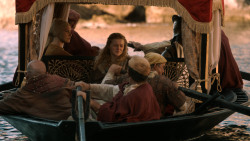 extant_GameOfThrones_2x06-TheOldGodsAndTheNew_2431