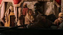 extant_GameOfThrones_2x06-TheOldGodsAndTheNew_2448