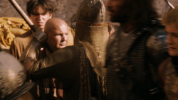 extant_GameOfThrones_2x06-TheOldGodsAndTheNew_2627