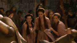 extant_GameOfThrones_2x06-TheOldGodsAndTheNew_2649