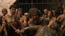 extant_GameOfThrones_2x06-TheOldGodsAndTheNew_2651