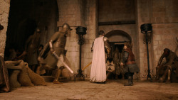 extant_GameOfThrones_2x06-TheOldGodsAndTheNew_2922