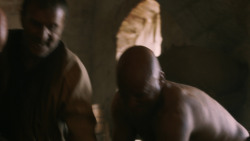 extant_GameOfThrones_2x06-TheOldGodsAndTheNew_2936