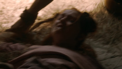 extant_GameOfThrones_2x06-TheOldGodsAndTheNew_2951