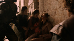 extant_GameOfThrones_2x06-TheOldGodsAndTheNew_3042