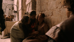 extant_GameOfThrones_2x06-TheOldGodsAndTheNew_3043