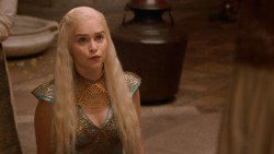 extant_GameOfThrones_2x06-TheOldGodsAndTheNew_3410