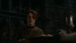 extant_GameOfThrones_2x06-TheOldGodsAndTheNew_3581