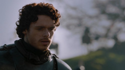 extant_GameOfThrones_2x06-TheOldGodsAndTheNew_4200