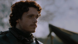 extant_GameOfThrones_2x06-TheOldGodsAndTheNew_4235