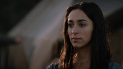 extant_GameOfThrones_2x06-TheOldGodsAndTheNew_4236