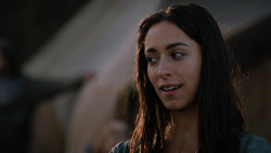 extant_GameOfThrones_2x06-TheOldGodsAndTheNew_4242