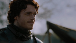 extant_GameOfThrones_2x06-TheOldGodsAndTheNew_4243