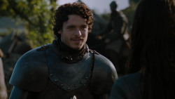 extant_GameOfThrones_2x06-TheOldGodsAndTheNew_4300