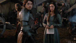 extant_GameOfThrones_2x06-TheOldGodsAndTheNew_4316