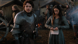 extant_GameOfThrones_2x06-TheOldGodsAndTheNew_4319