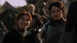 extant_GameOfThrones_2x06-TheOldGodsAndTheNew_4373
