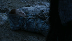 extant_GameOfThrones_2x06-TheOldGodsAndTheNew_4571