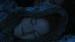 extant_GameOfThrones_2x06-TheOldGodsAndTheNew_4756