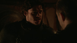 extant_GameOfThrones_2x06-TheOldGodsAndTheNew_4826