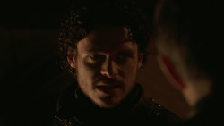 extant_GameOfThrones_2x06-TheOldGodsAndTheNew_4894