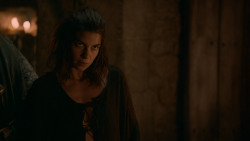extant_GameOfThrones_2x06-TheOldGodsAndTheNew_4943